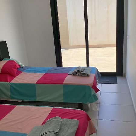 Housesleeps6-Pool-Beach-Garden-Solarium-Petok โอริอุเอลา ภายนอก รูปภาพ