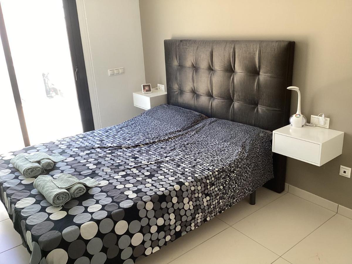 Housesleeps6-Pool-Beach-Garden-Solarium-Petok โอริอุเอลา ภายนอก รูปภาพ