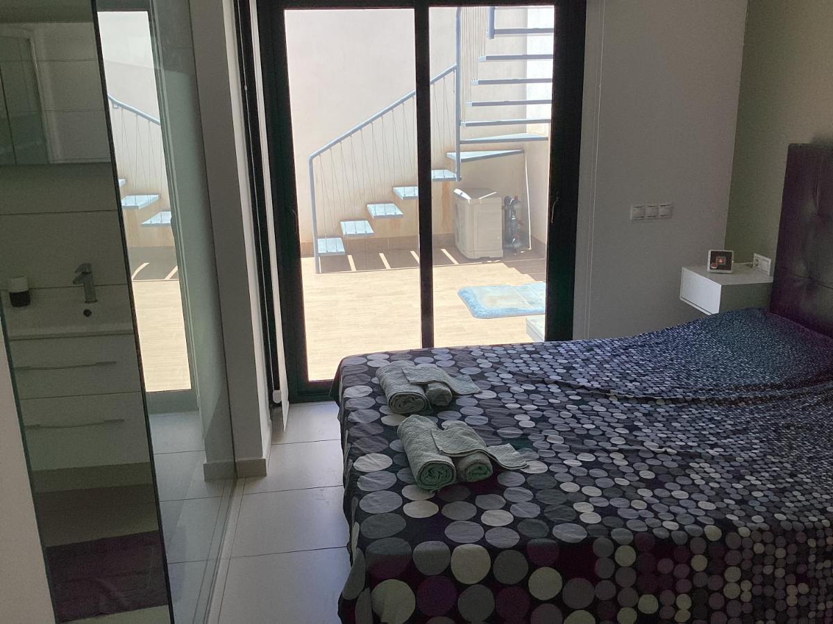 Housesleeps6-Pool-Beach-Garden-Solarium-Petok โอริอุเอลา ภายนอก รูปภาพ